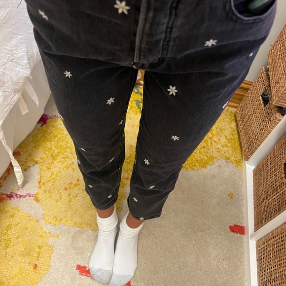 Women’s Jeans + stitched flower accents // PACSUN - Picture 4 of 6